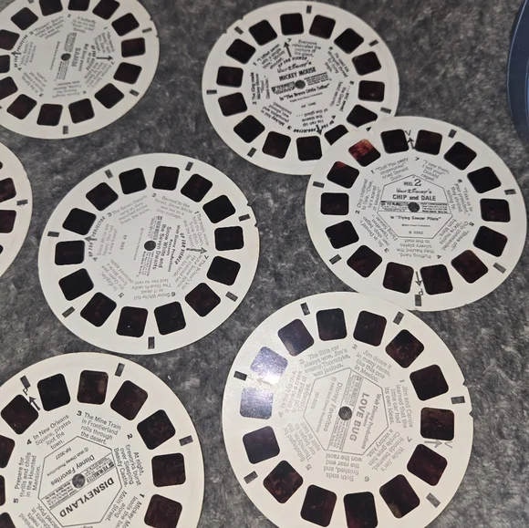 View-Master Disney Characters Kids Toy Reel Viewer - Blue/Green - Picture 5 of 10